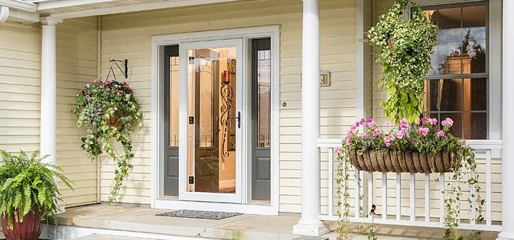 screen door installation in Livermore