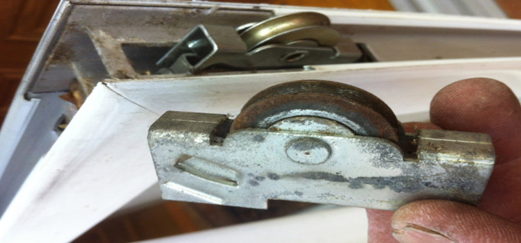screen door roller repair in Livermore